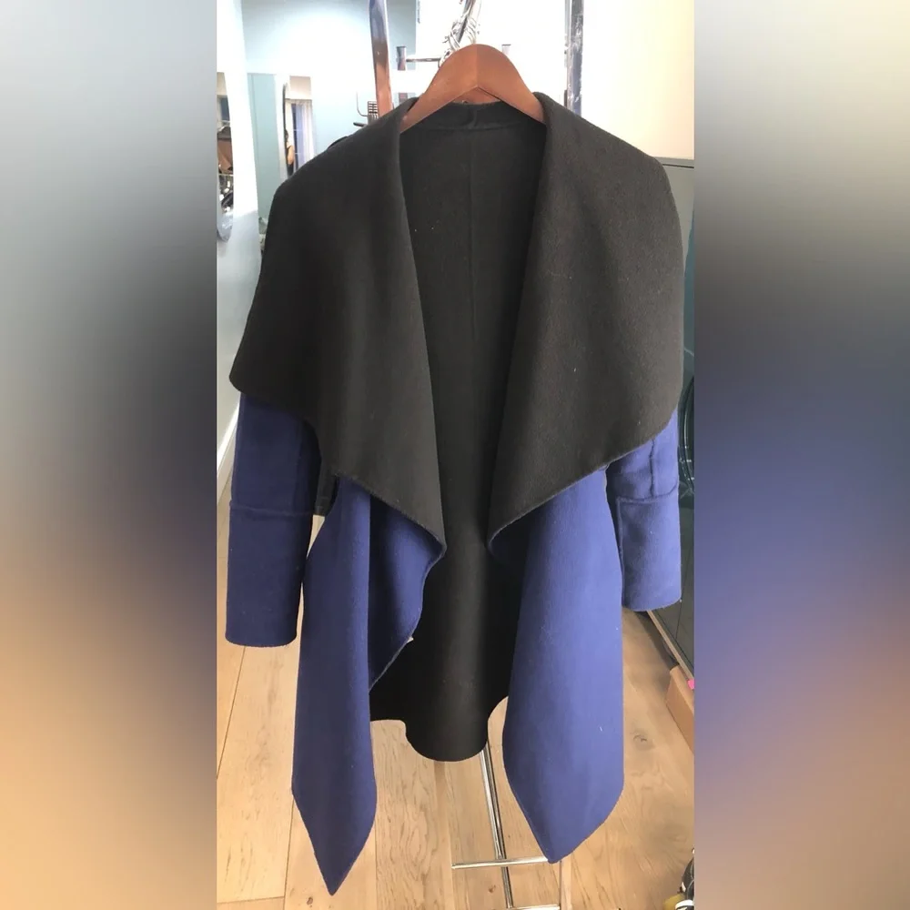 DIANE VON FURSTENBERG Women’s Blue / Black Jenna Belted Reversible Wool Coat (S) - Picture 5 of 6